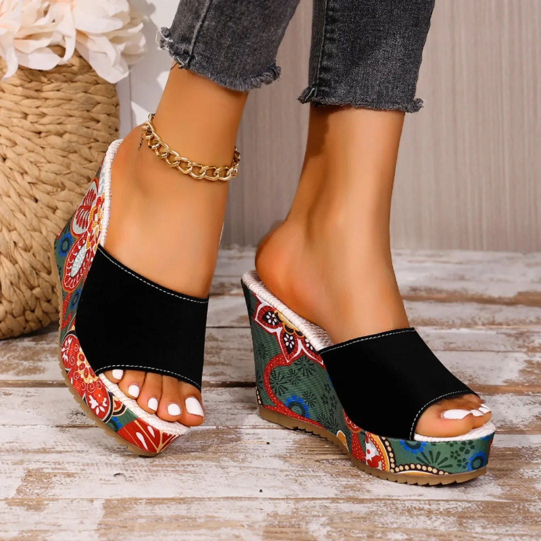 LAERKE FLORAL WEDGE SANDAL