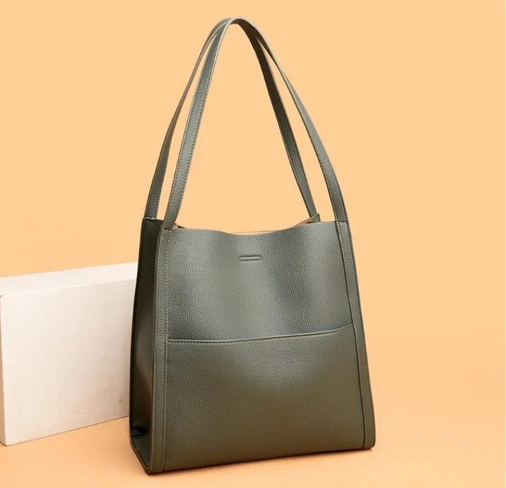 SOLANDA LEATHER SHOULDER BAG