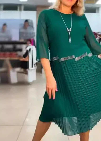ELENIA ELEGANT PLEATED DRESS