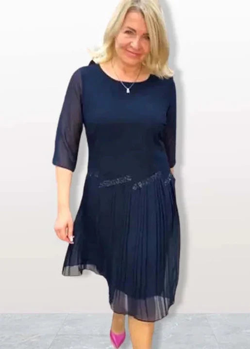ELENIA ELEGANT PLEATED DRESS