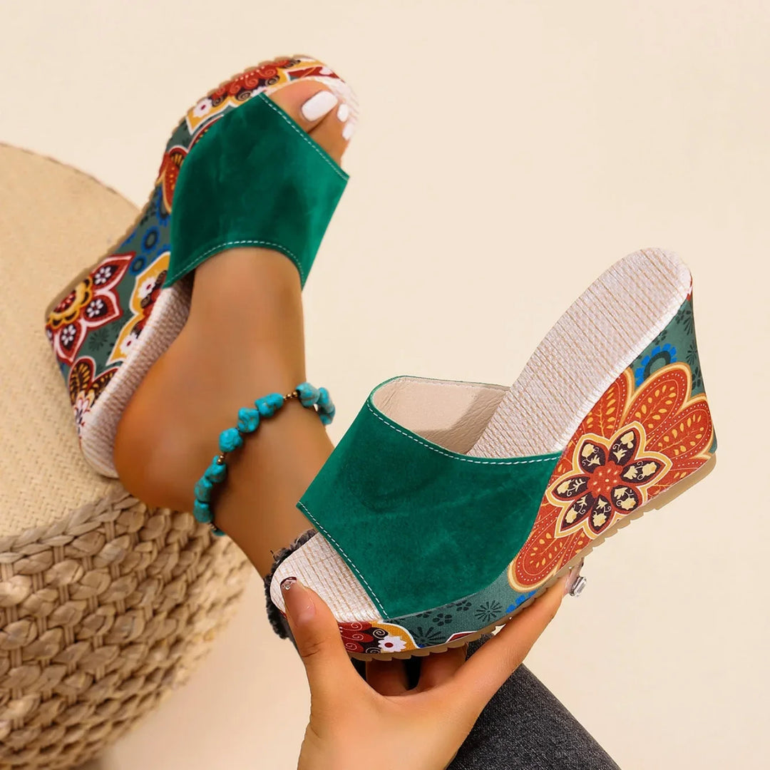 LAERKE FLORAL WEDGE SANDAL