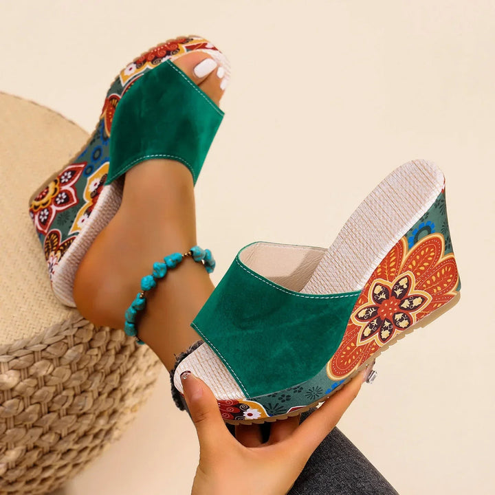 LAERKE FLORAL WEDGE SANDAL