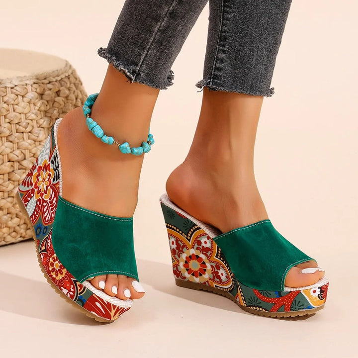 LAERKE FLORAL WEDGE SANDAL