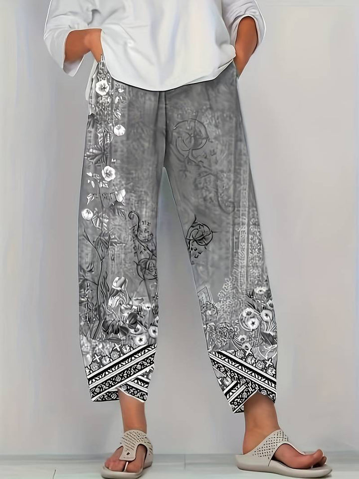THIMASHA VINTAGE FLORAL CAPRI PANTS