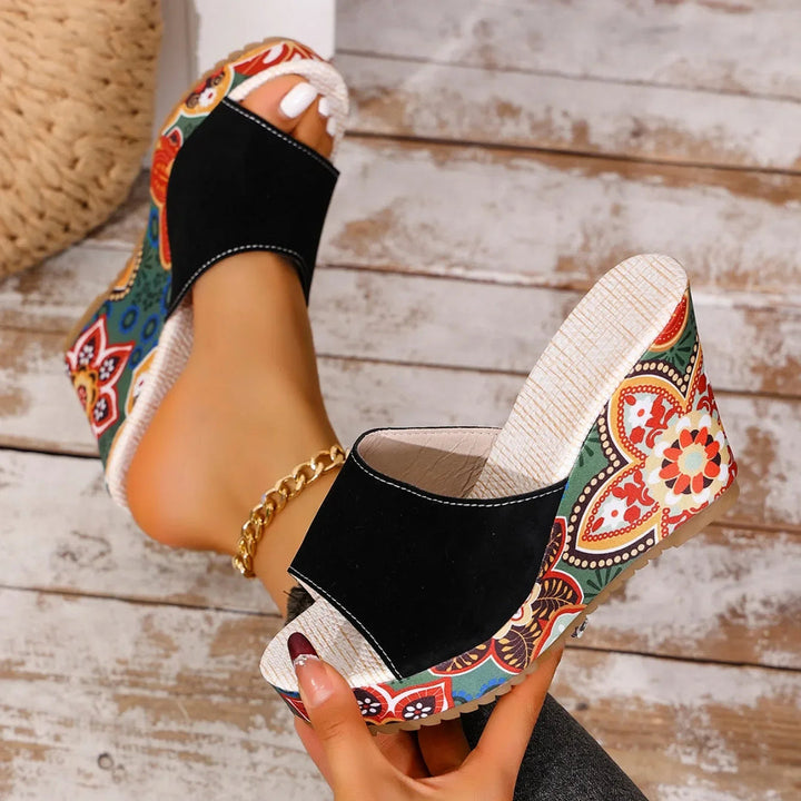 LAERKE FLORAL WEDGE SANDAL
