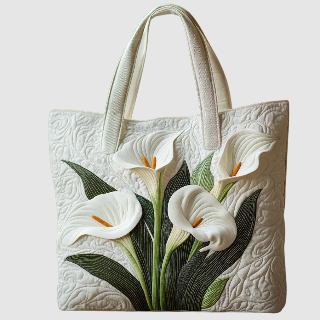 WHITE ARUMS QUILTED TOTE BAG