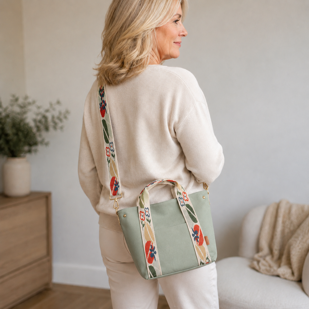 MILA CASUAL NYLON CROSSBODY BAG