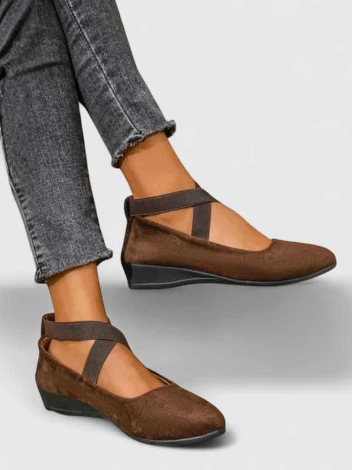 JULIA COMFORT SLIP ON