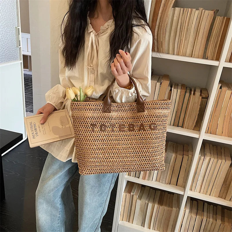 LILA – LARGE CAPACITY STRAW WOVEN HANDBAG
