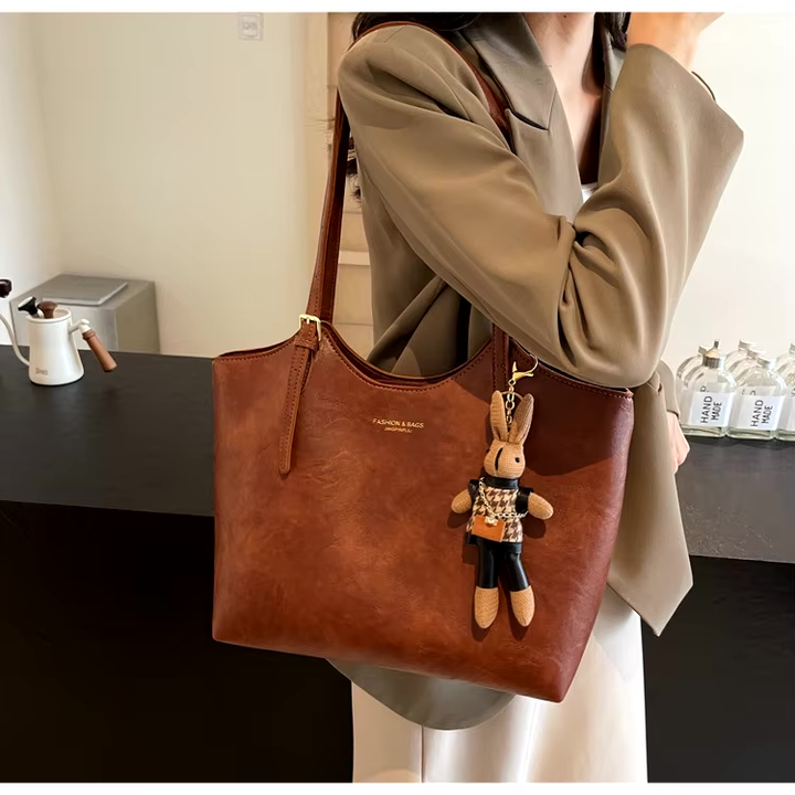 KATHERYN RUSTIC EDGE TOTE BAG