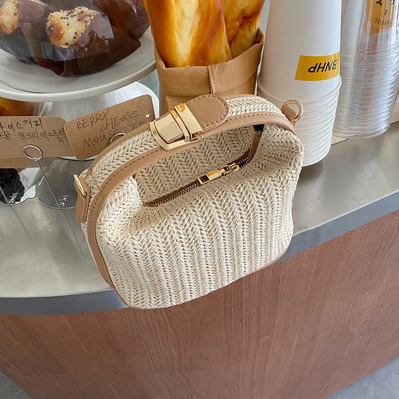 EMILY SUMMER STRAW SHOULDER BAG