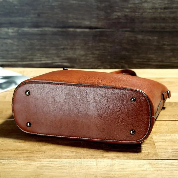 RENSKE VINTAGE LEATHER SHOULDER BAG