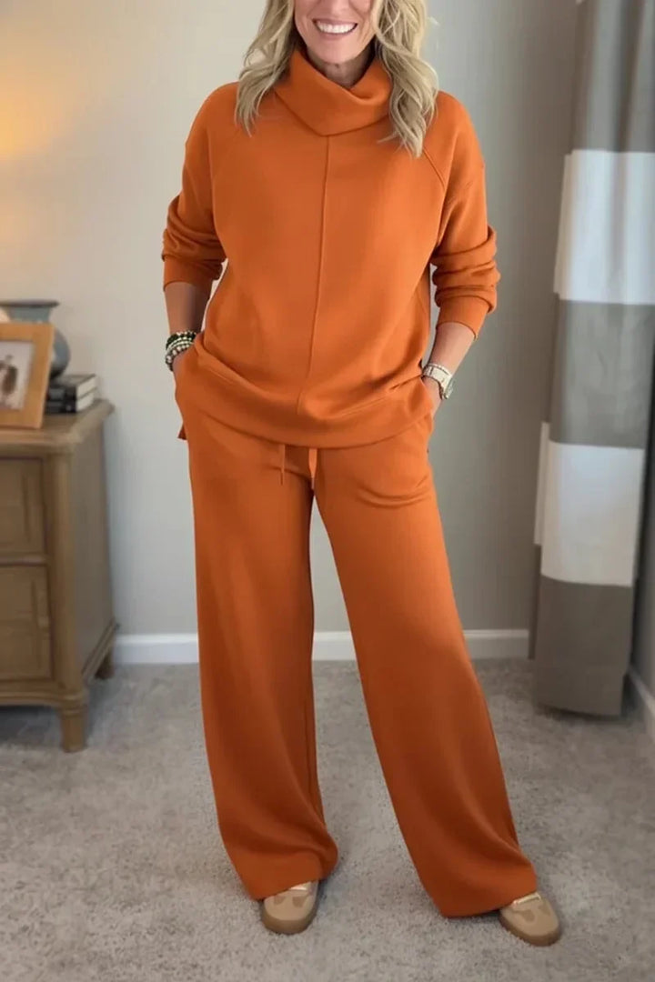 THALIA COZY TWO-PIECE TURTLENECK TRAVEL SET