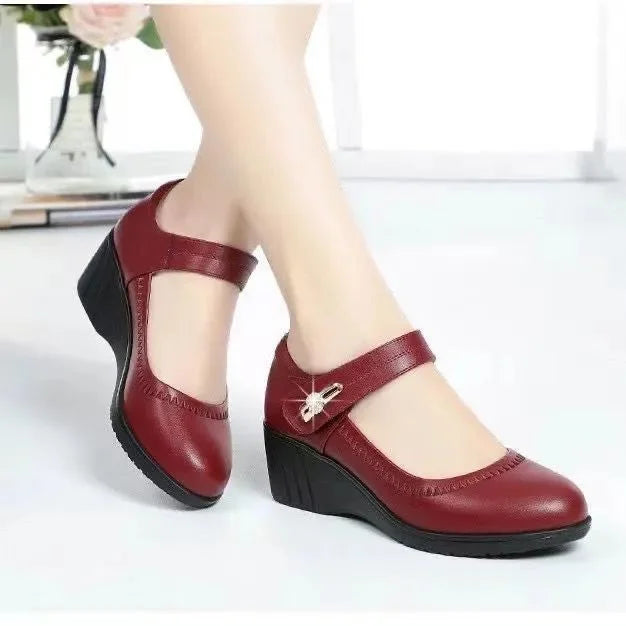 LYDIA MID-HEEL COMFORT SHOES