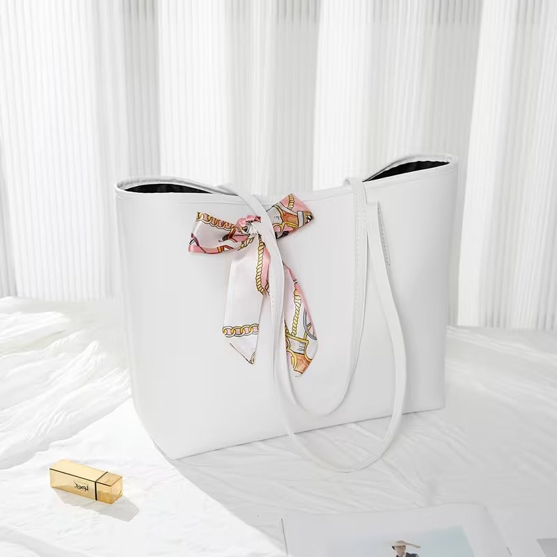 LYSANDRA ELEGANT LARGE TOTE BAG