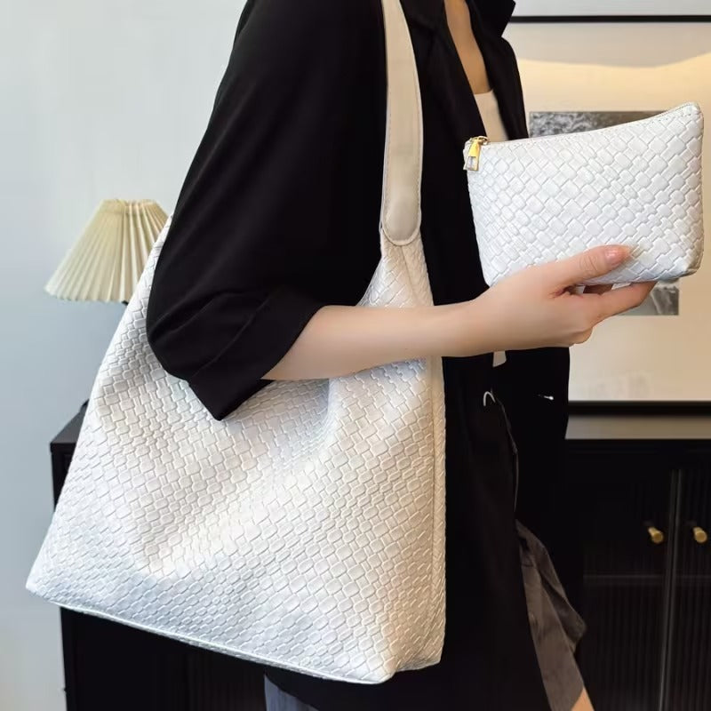 OPHELIA VINTAGE WOVEN CROSSBODY BAG
