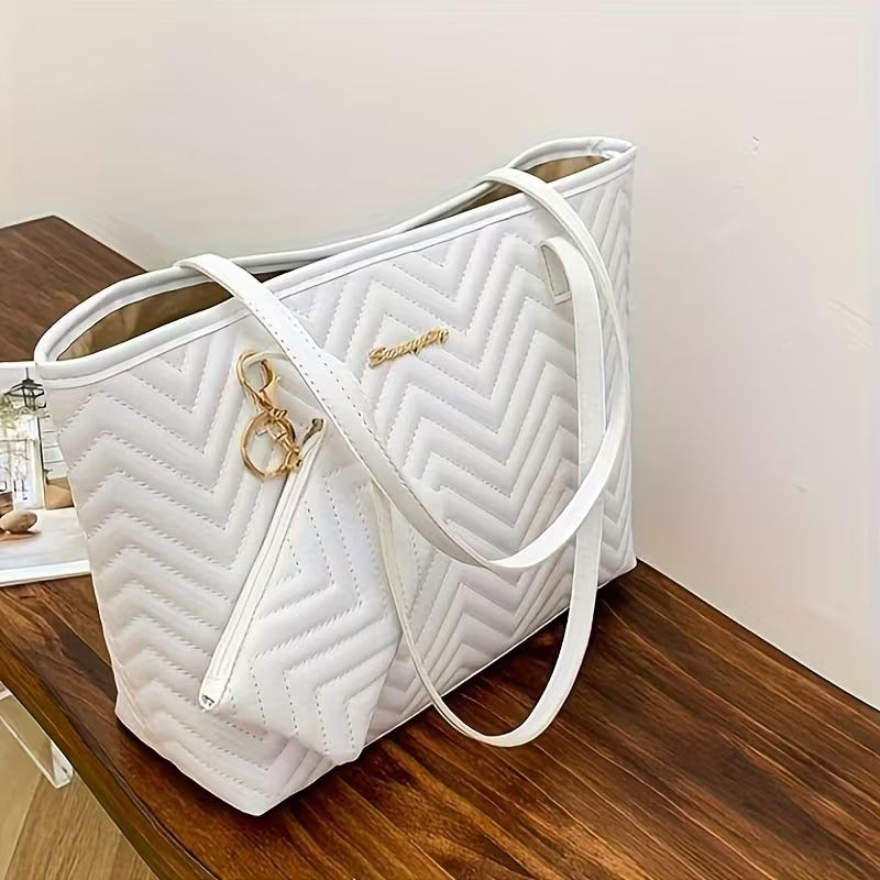 GISELLE QUILTED TOTE BAG