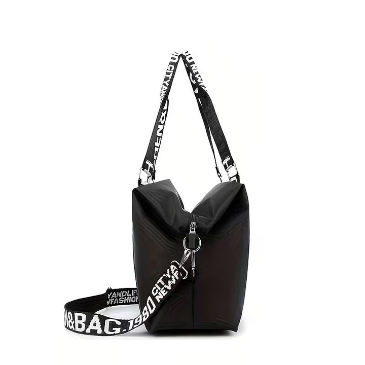 ALTHEA FOLDABLE TRAVEL DUFFLE BAG