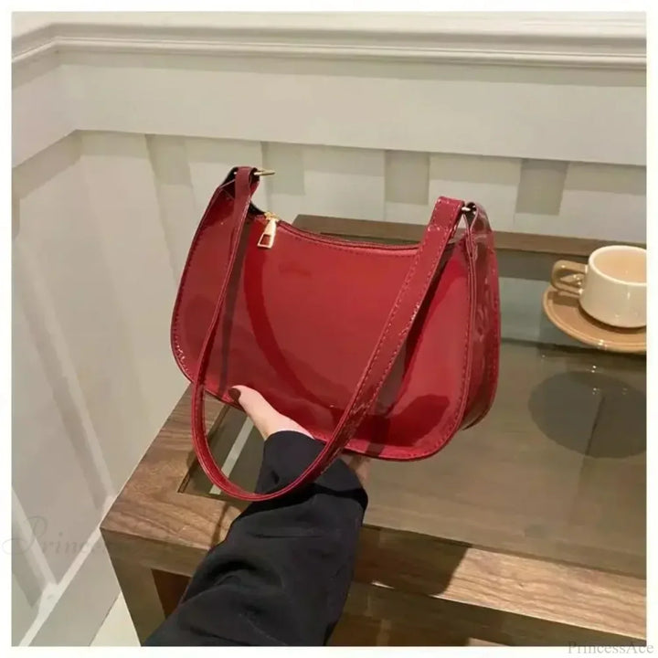 AMARI PATENT LEATHER SHOULDER BAG