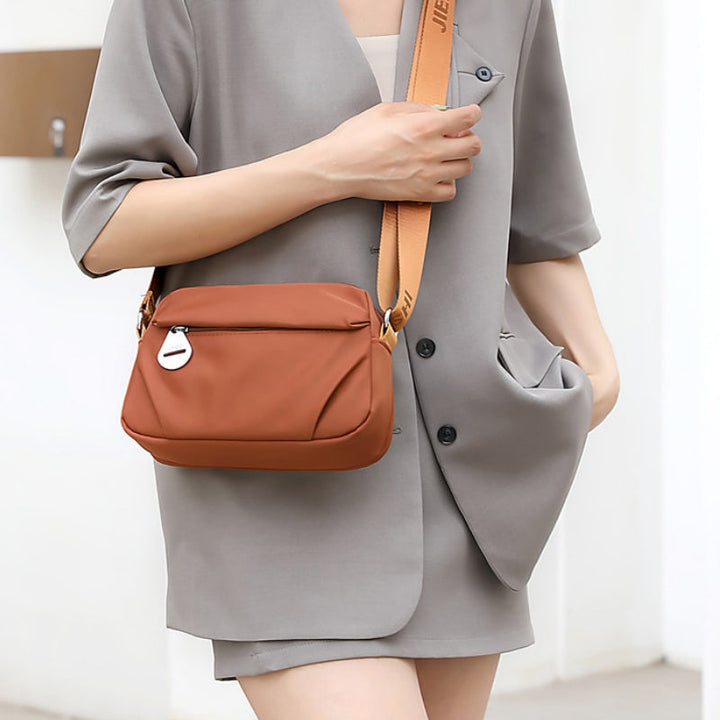 NATALIA LIGHTWEIGHT MINIMALIST SHOULDER BAG
